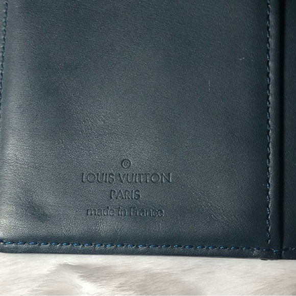 Louis Vuitton Authentic Green Vernis Agenda w/Ruler/Card Slots(Date Code:SP1160) - Picture 11 of 14